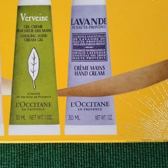 L'Occitane Hand Cream Set - NEW❄️❄️PRICE FIRM❄️❄️❄️ - Picture 4 of 8